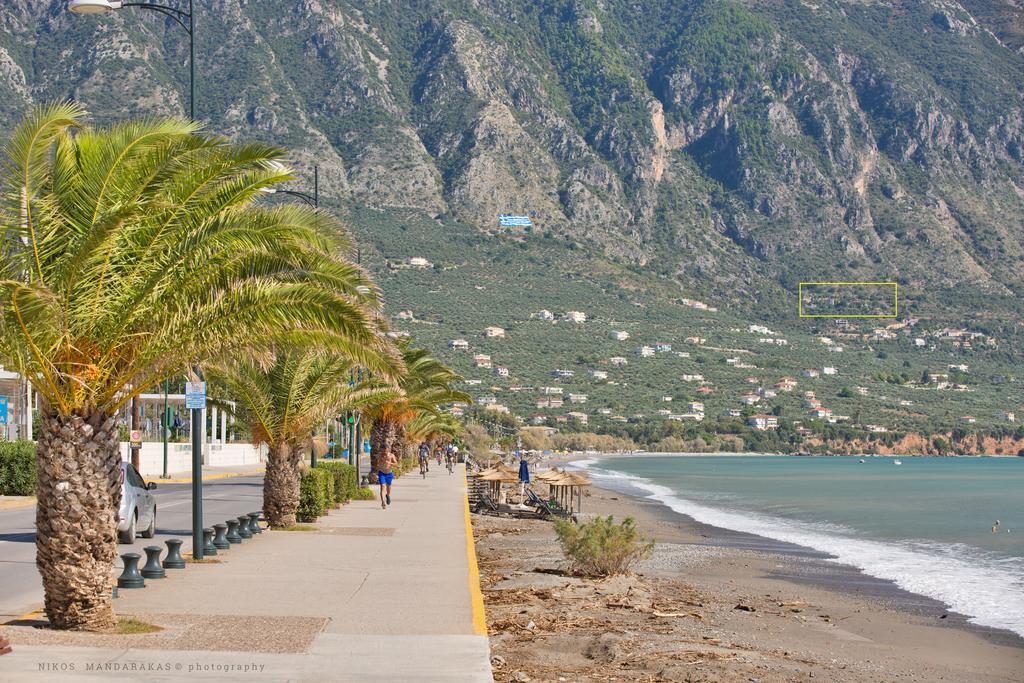 Villa Mos Каламата Екстер'єр фото