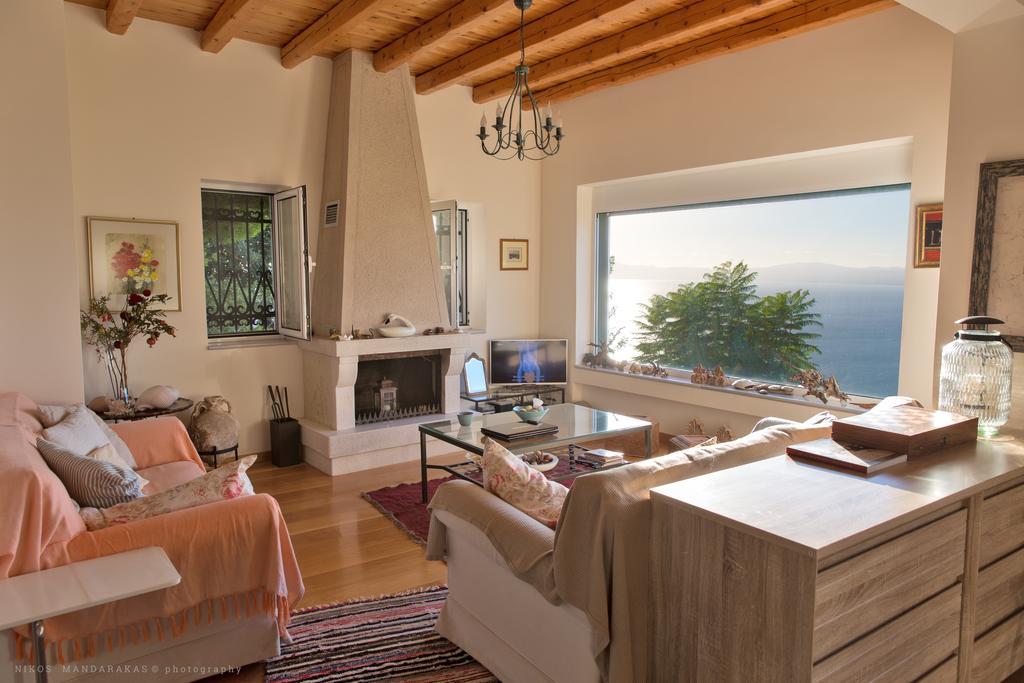 Villa Mos Каламата Екстер'єр фото
